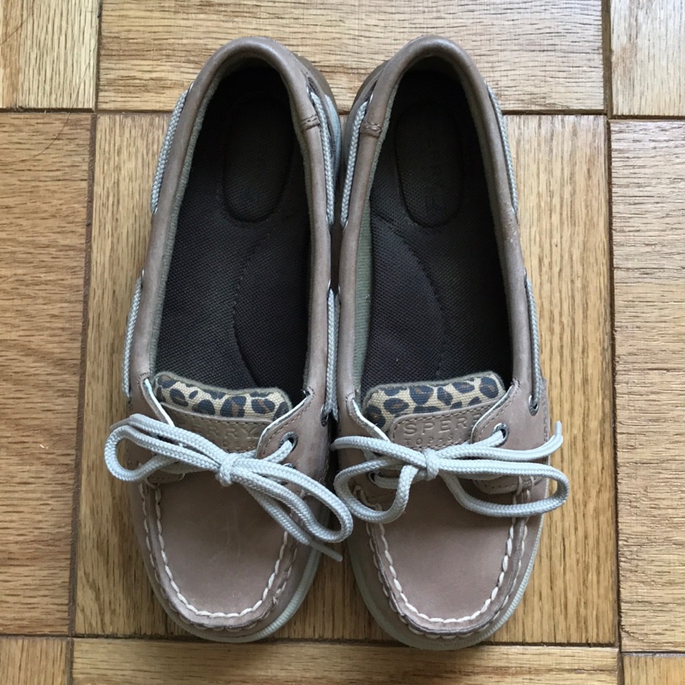 Sperry’s - Picture 2 of 5